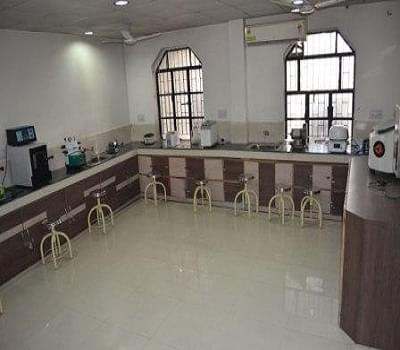 Mithila Minority Dental College and Hospital Darbhanga Clinical Laboratory photo 1